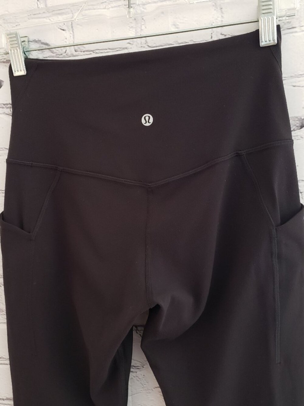 Lululemon Align Leggings - Picture 11 of 13